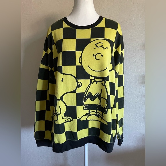 Snoopy and Charlie Brown top - Picture 1 of 9